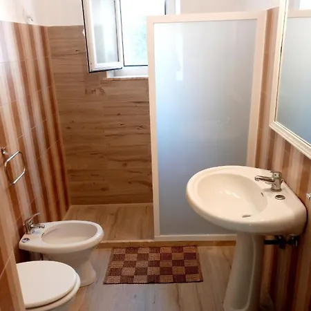 Baffos House Apartament